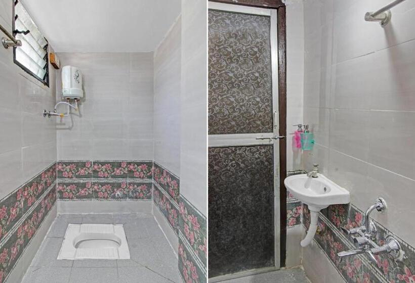 ホテル O Rahul Service Apartment