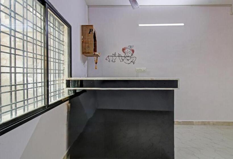 ホテル O Rahul Service Apartment