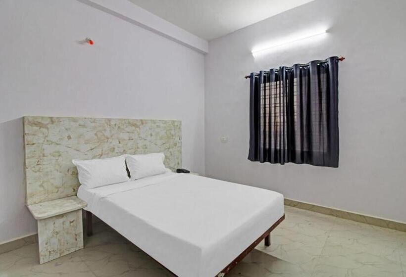 ホテル O Rahul Service Apartment