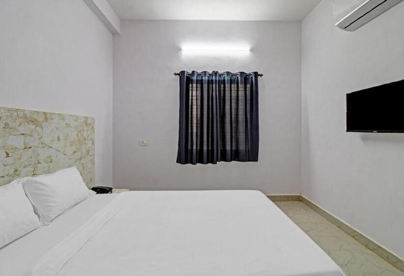 ホテル O Rahul Service Apartment