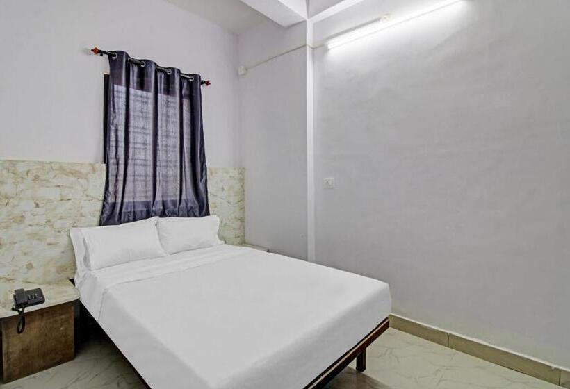 ホテル O Rahul Service Apartment