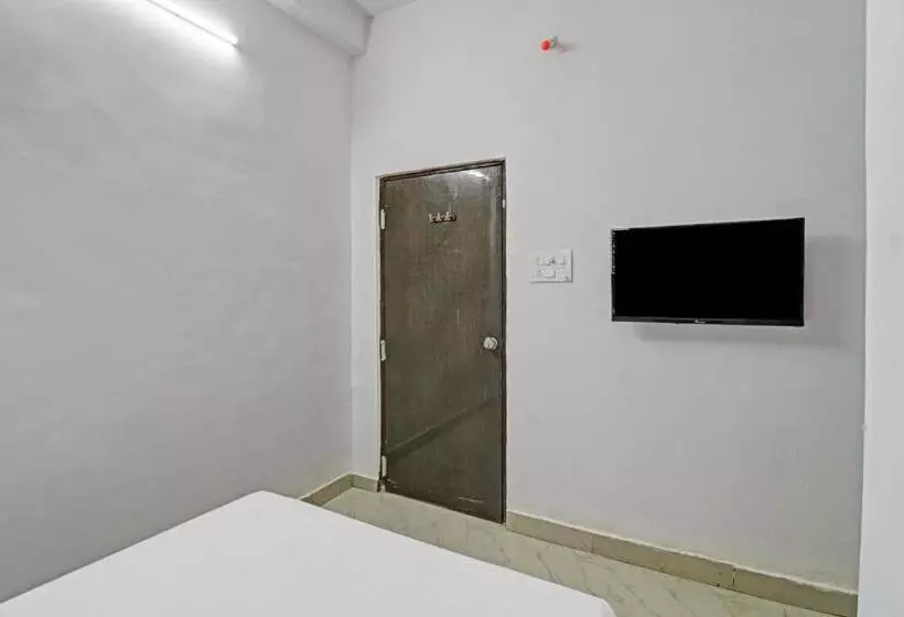 ホテル O Rahul Service Apartment
