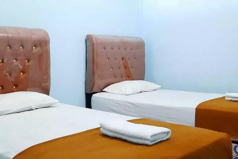 Hotelli Prima Homestay Mentawai Mitra Reddoorz