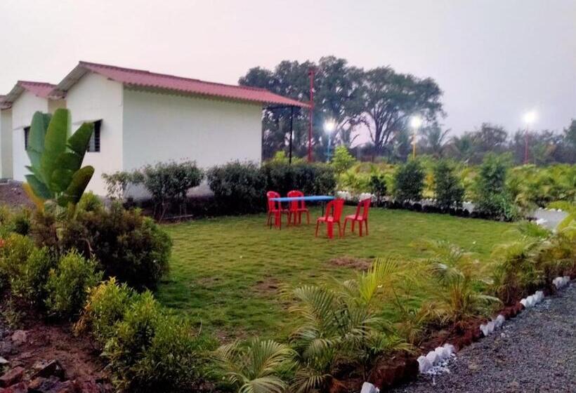 Отель Yugankur Farm House