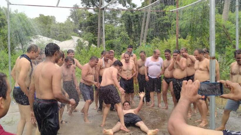 Отель Yugankur Farm House