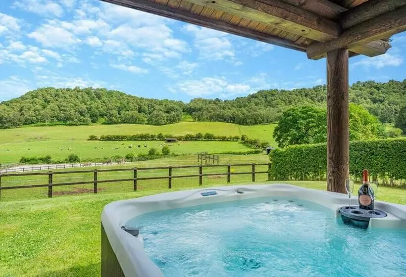 リゾートホテル Kittys View Country Lodges