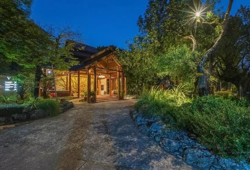 Lomakeskus Vanasin Residence