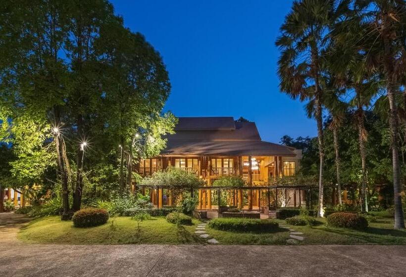 منتجع Vanasin Residence