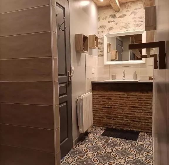 ベッドアンドブレックファースト La Grenouille Amoureuse