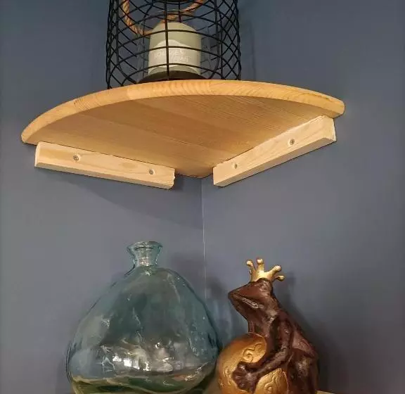 ベッドアンドブレックファースト La Grenouille Amoureuse