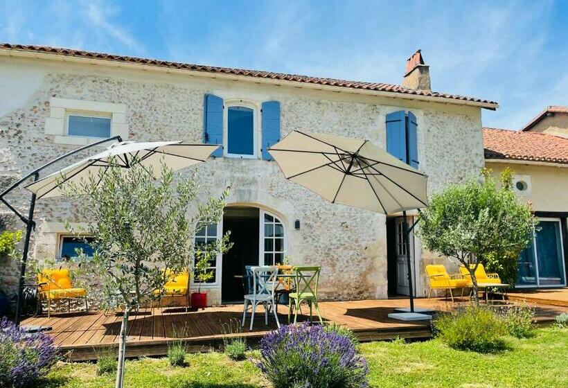 Bed and Breakfast Le Petit Caviste Chambres D Hôtes & Suites