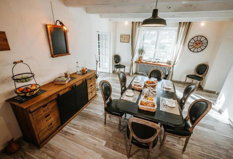 Bed and Breakfast Relais Des Combrailles