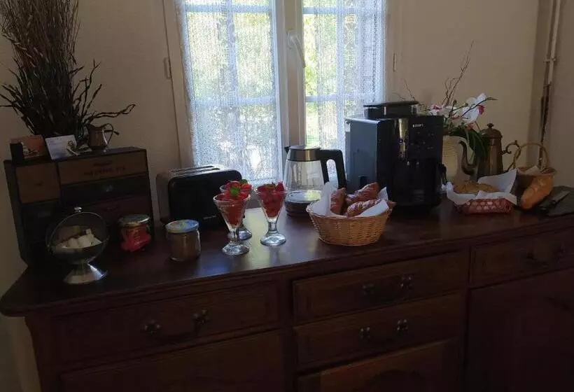 Majatalo L Ancien Café