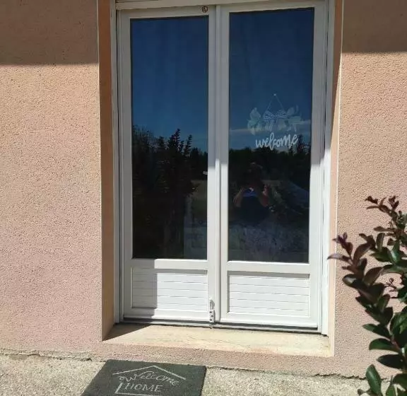 Majatalo L Annexe Du Font Blanque