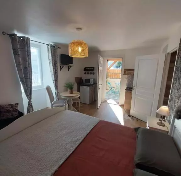 ペンション Les Petits Jardins De Cissé Chambre De Charme