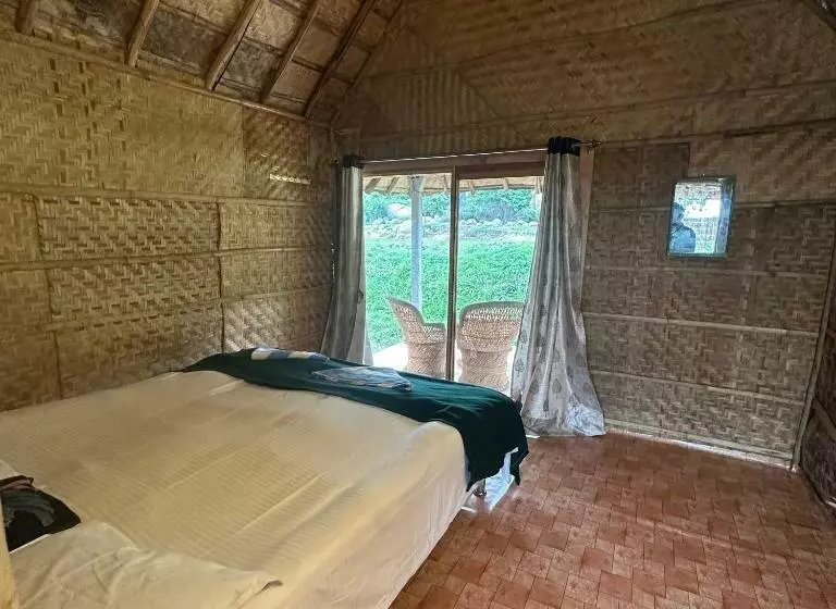 Majatalo The Gravity Cafe  A Unit Of Staychillhampi