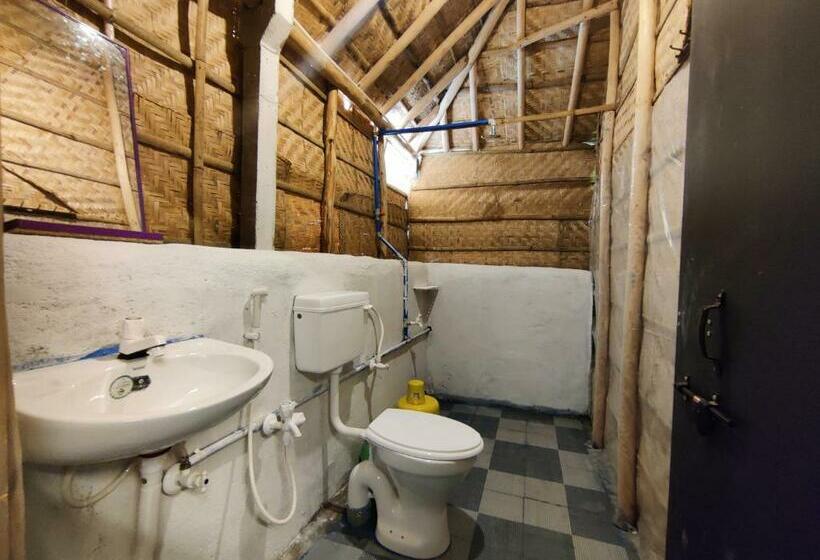 بنسيون The Gravity Cafe  A Unit Of Staychillhampi