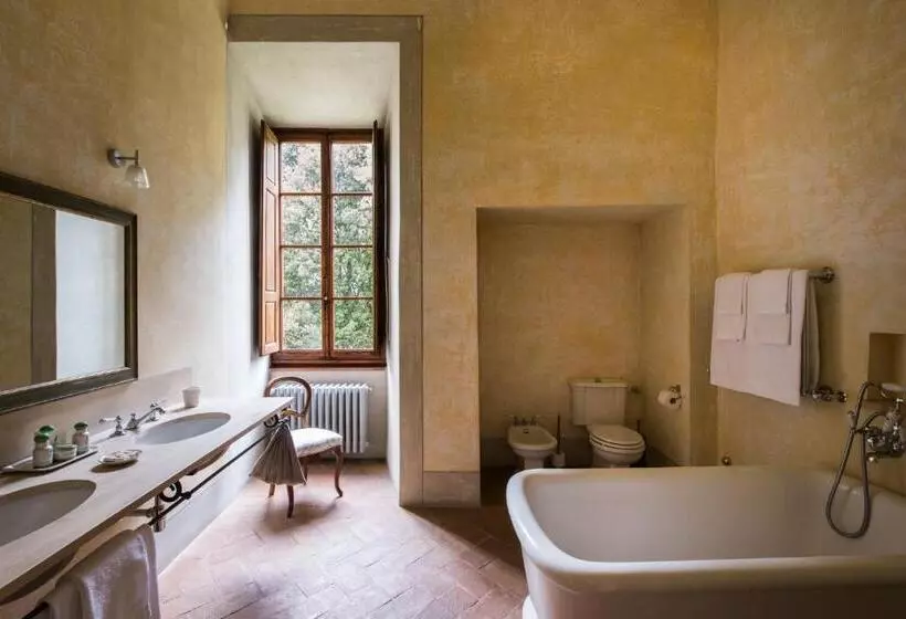 בית מלון כפרי Borgo Pignano Tuscany