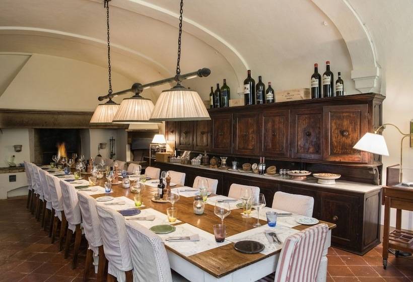 בית מלון כפרי Borgo Pignano Tuscany