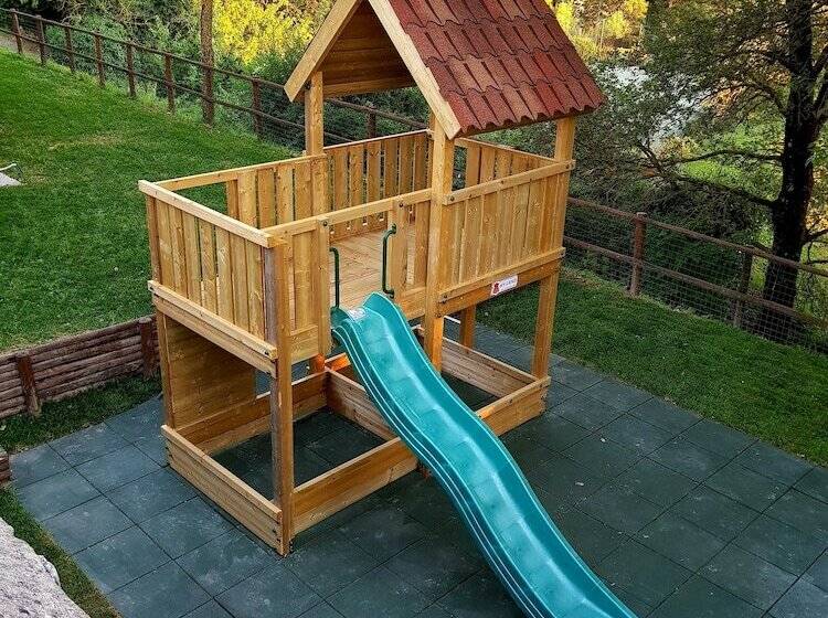 בית מלון כפרי Borgo Pignano Tuscany