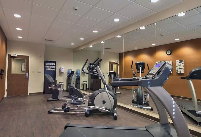 فندق Comfort Inn & Suites Dothan East