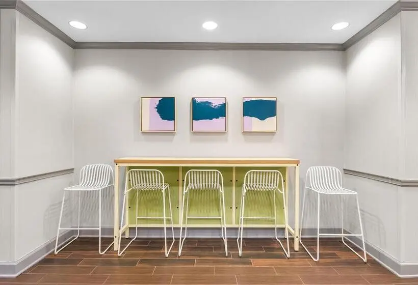 ホテル Comfort Inn & Suites Dothan East