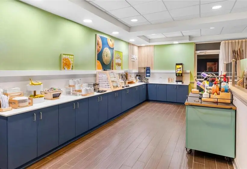 ホテル Comfort Inn & Suites Dothan East