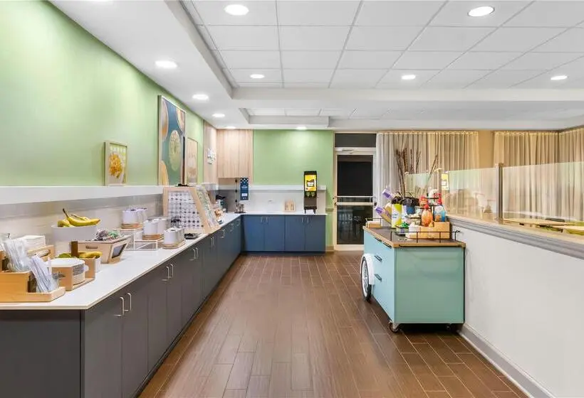 ホテル Comfort Inn & Suites Dothan East