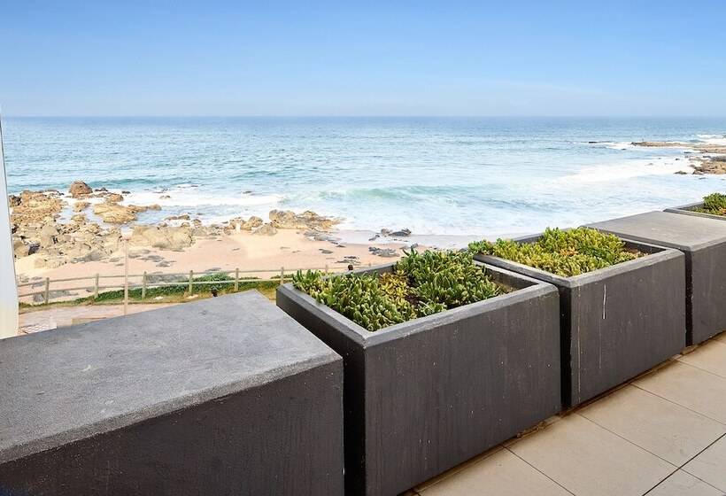 בית מלון כפרי First Group La Montagne