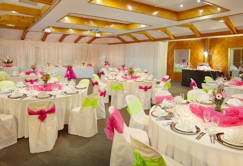 בית מלון כפרי First Group La Montagne