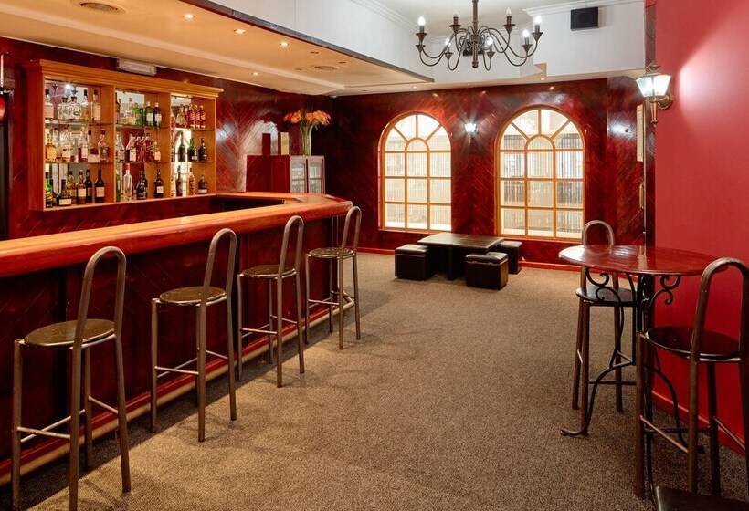 בית מלון כפרי First Group La Montagne