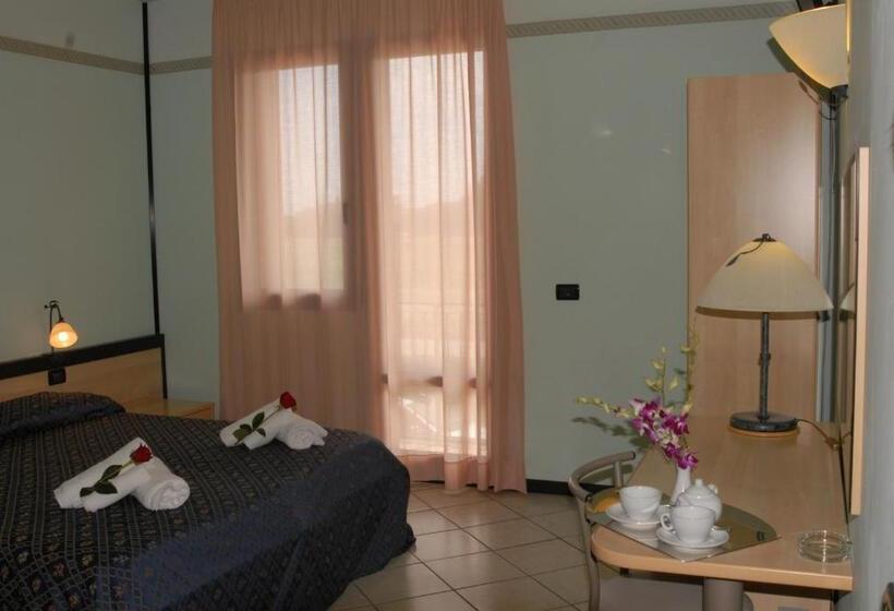 ホテル Gran Delta Di Alba Invest Srl