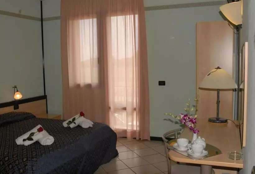 ホテル Gran Delta Di Alba Invest Srl