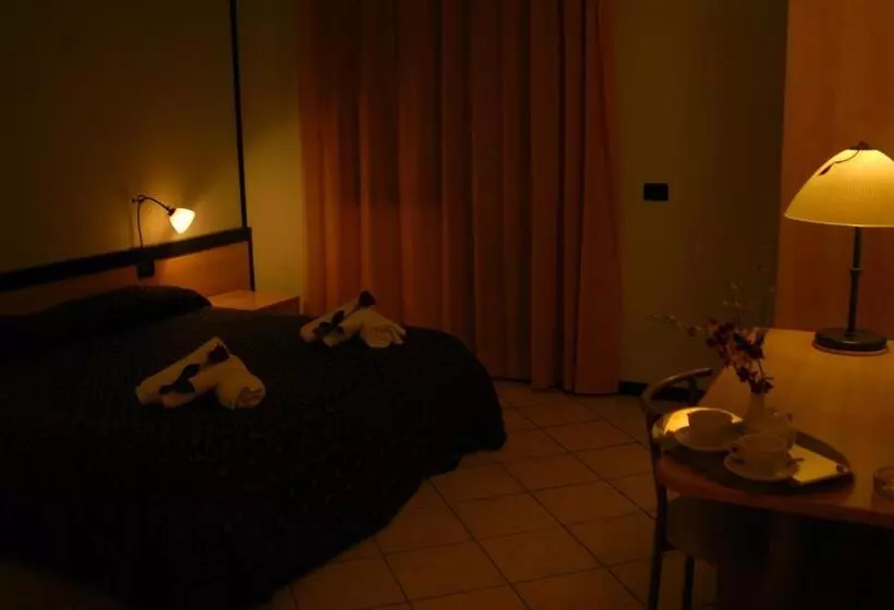 ホテル Gran Delta Di Alba Invest Srl