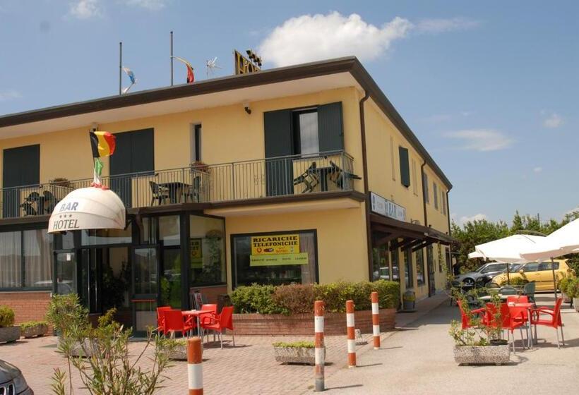 ホテル Gran Delta Di Alba Invest Srl