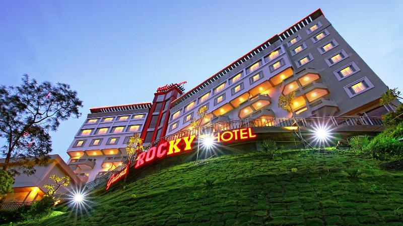 Grand Rocky Hotel Bukittinggi