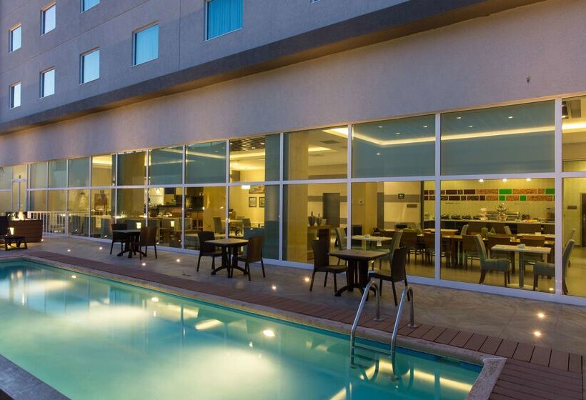 فندق Hampton Inn By Hilton Hermosillo