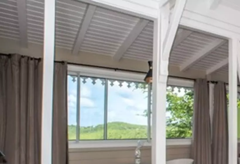 هتل Hôtel Plein Soleil