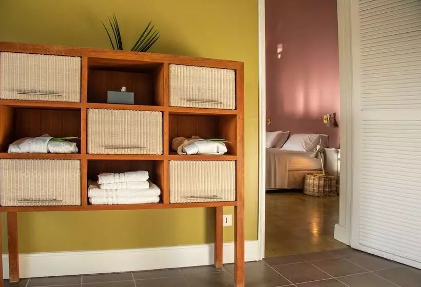 هتل Hôtel Plein Soleil