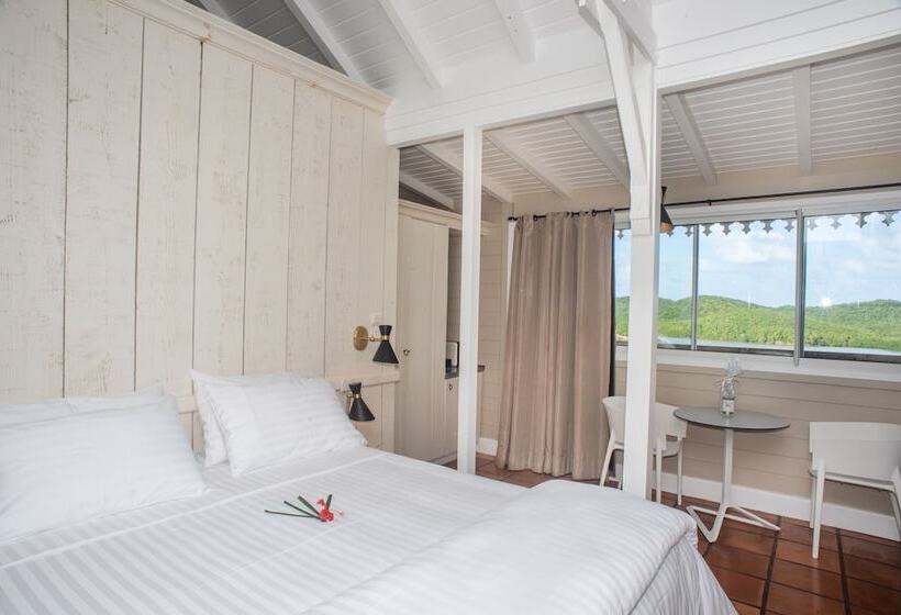 هتل Hôtel Plein Soleil