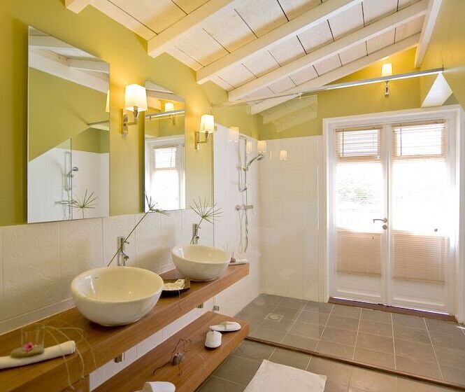 هتل Hôtel Plein Soleil