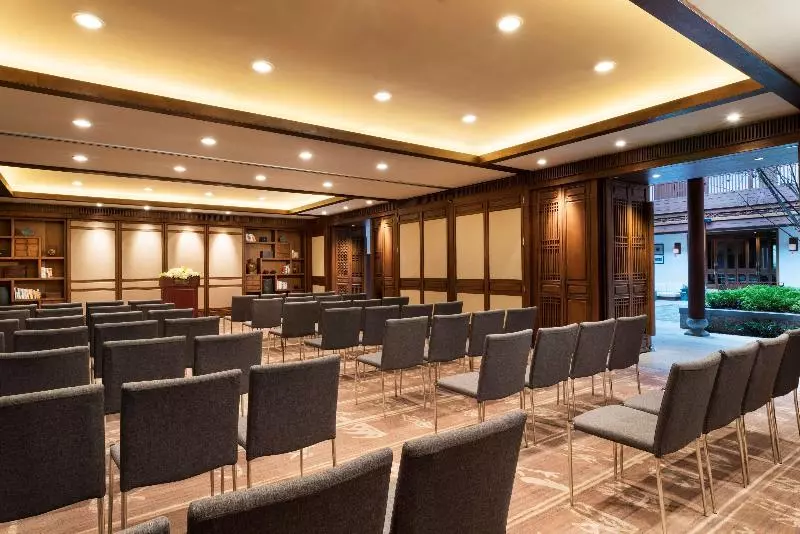 בית מלון כפרי Jinmao Purelax Lijiang, The Unbound Collection By Hyatt