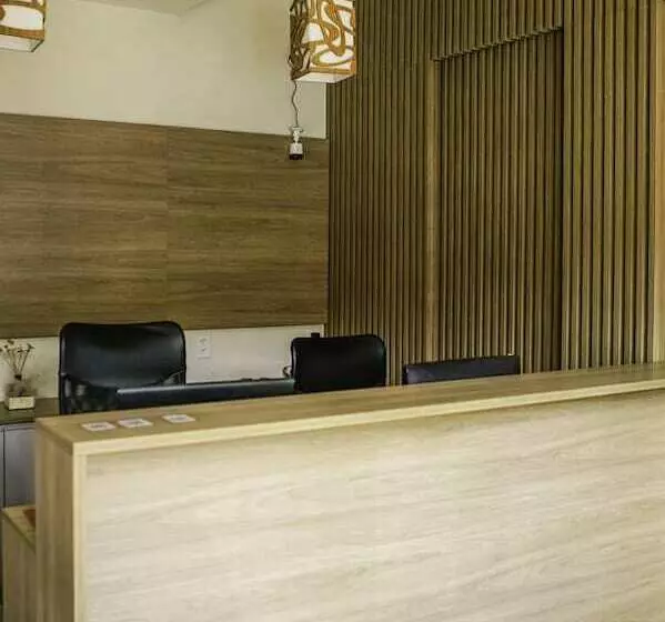 هتل Kanaloa Pousada