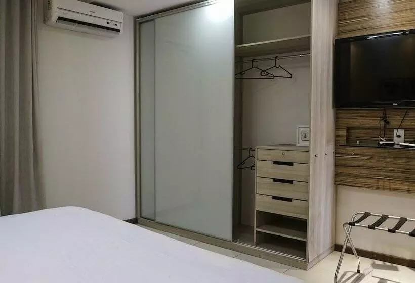 هتل Kanaloa Pousada