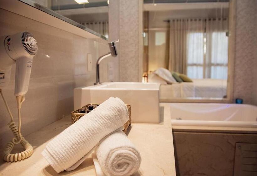 Hotel Kanaloa Pousada