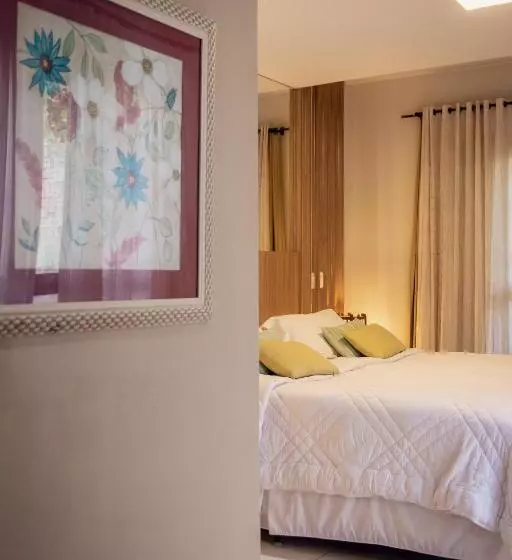 هتل Kanaloa Pousada