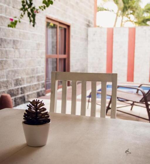 Hotel Kanaloa Pousada