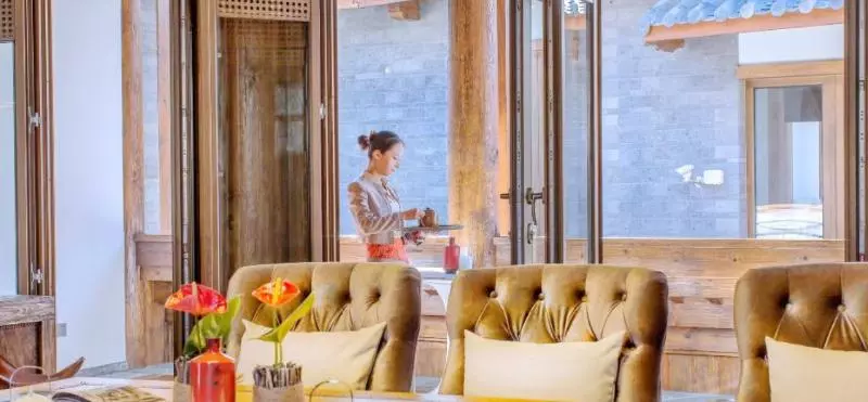 Отель Lux Tea Horse Road Lijiang