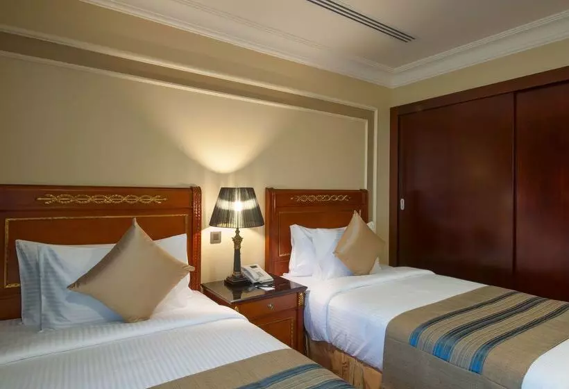 Отель Radisson Blu Dhahran