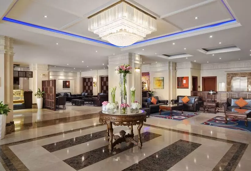 Отель Radisson Blu Dhahran